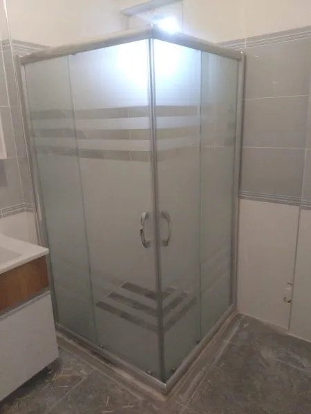 Duşakabin 38